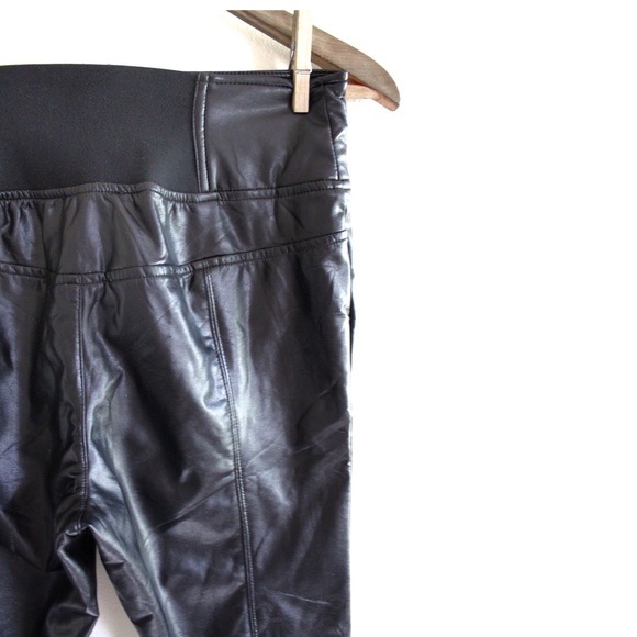 e.ssue Black Faux Leather Skinny Pants NWT Small - Picture 9 of 10